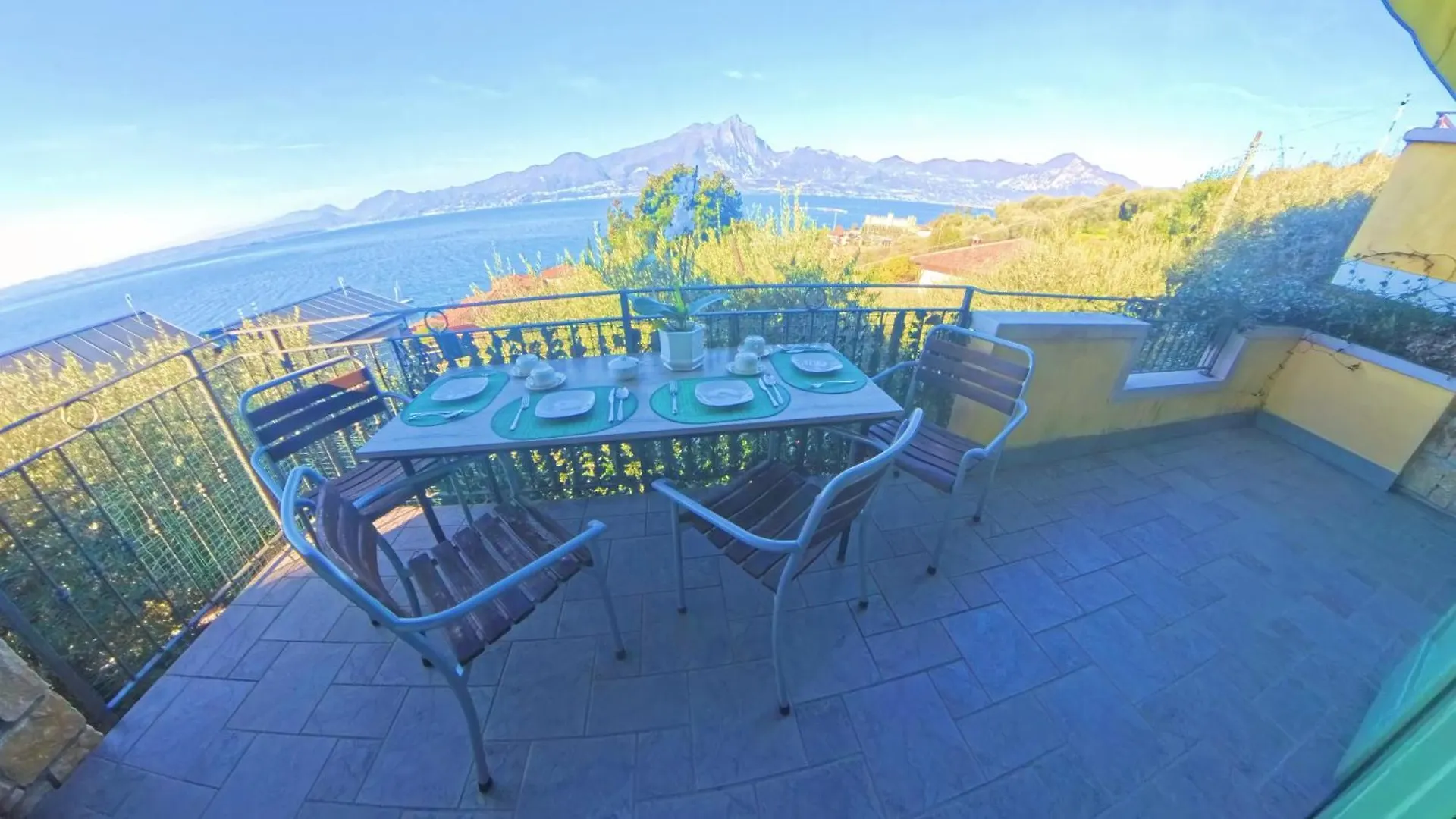Apartament Casa Giordana Torri Del Benaco