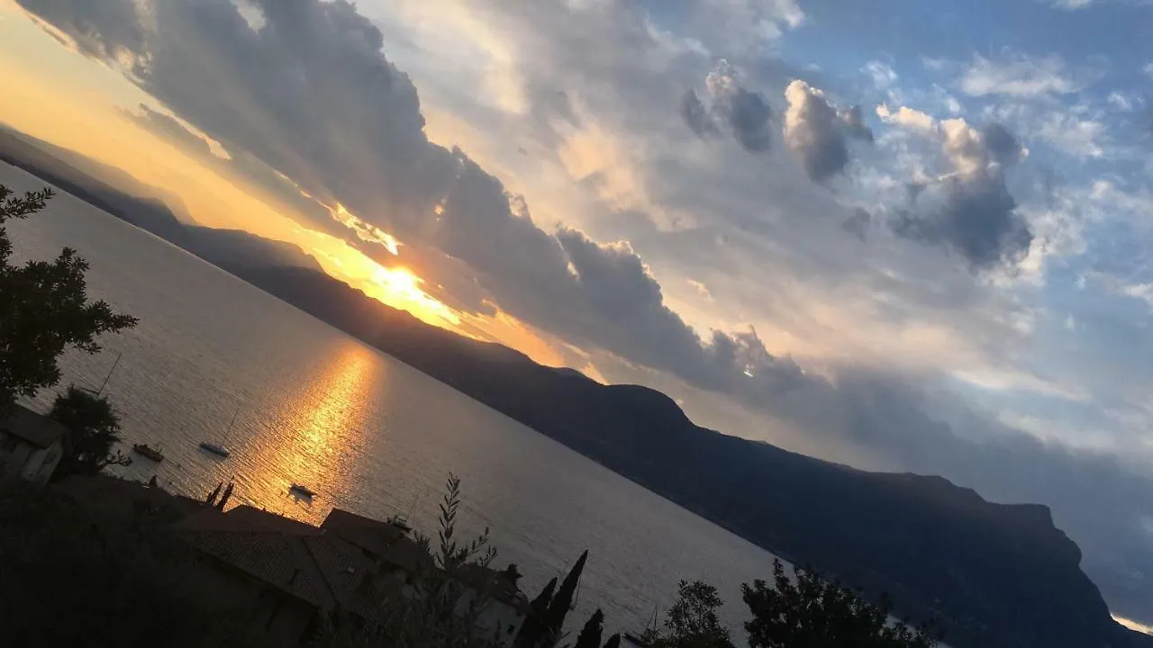 Apartament Casa Giordana Torri Del Benaco